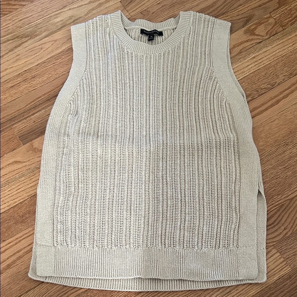 Banana Republic Cream Ribbed Knit Sleeveless Sweater Vest